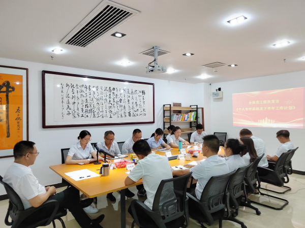 長沙華益物流有限責任公司,長沙貨物運輸服務,大件貨物物流,代理運輸業務