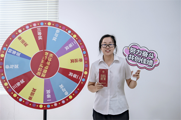 長沙華益物流有限責任公司,長沙貨物運輸服務,大件貨物物流,代理運輸業務
